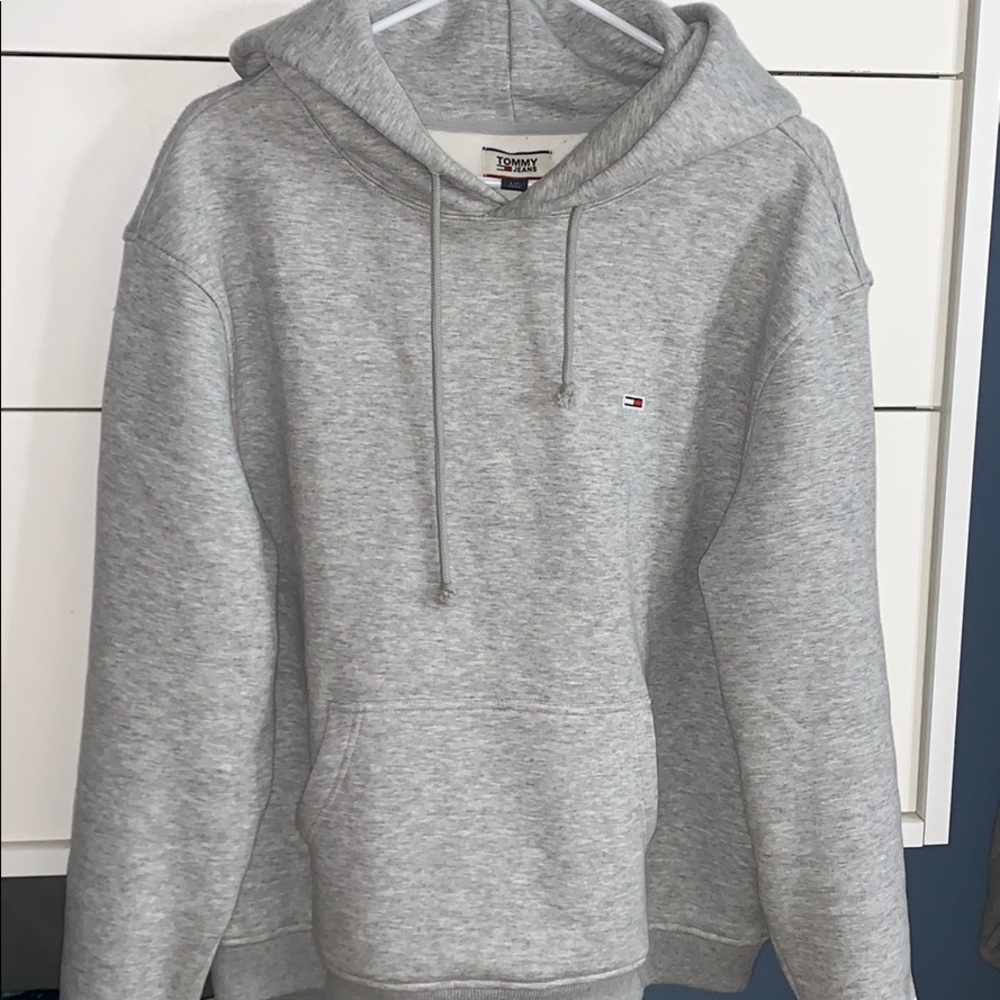 heathered grey tommy hillfiger sweatshirt